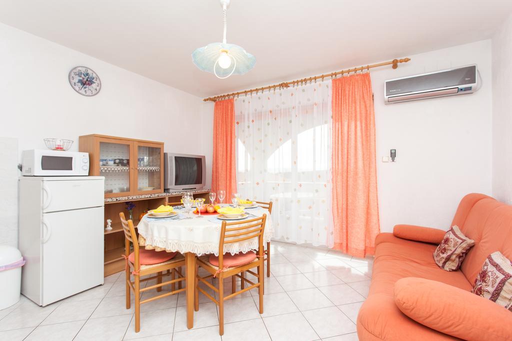 Apartments Boskoviceva Punat Luaran gambar
